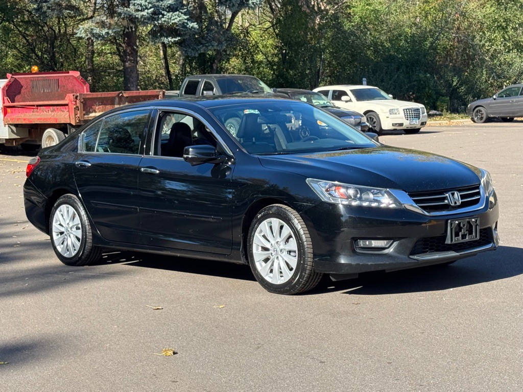 2015 Honda Accord Image 16