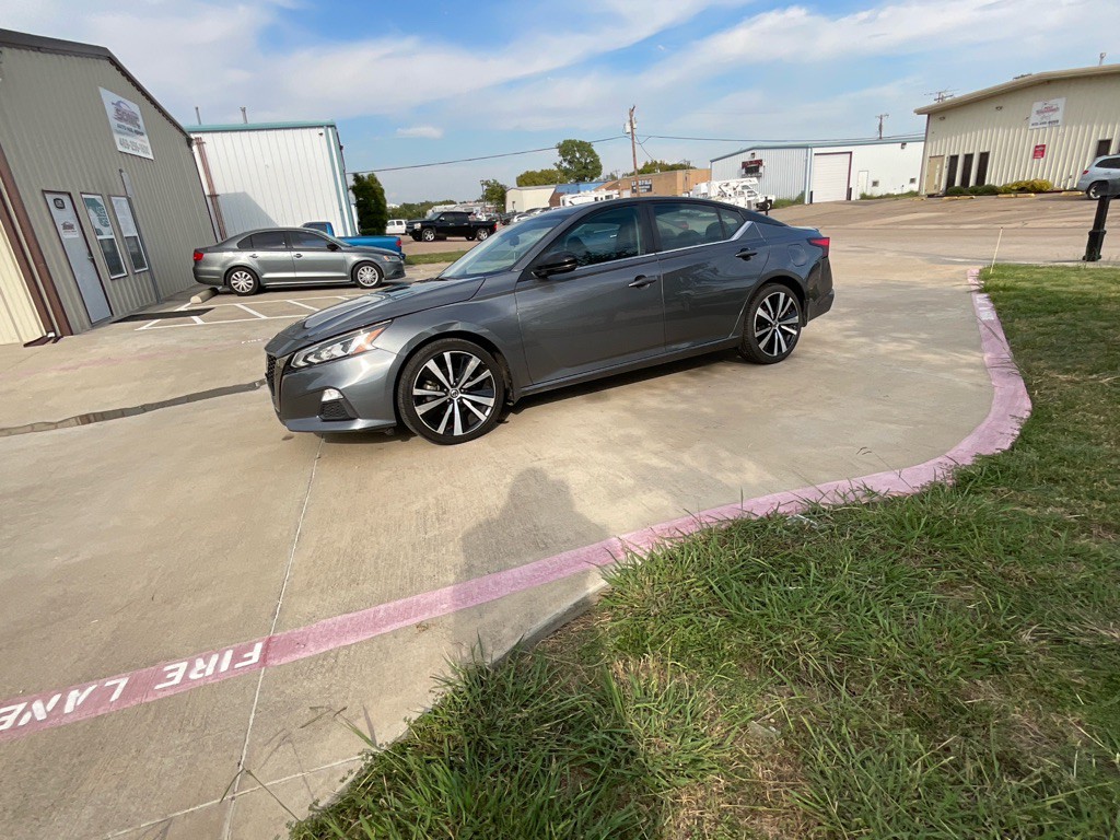 2021 Nissan Altima Image 6