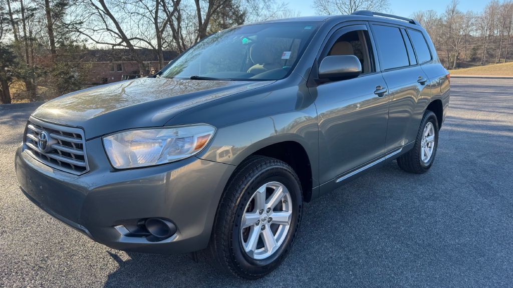 2010 Toyota Highlander Image 1