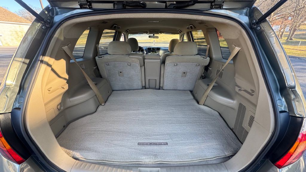 2010 Toyota Highlander Image 9