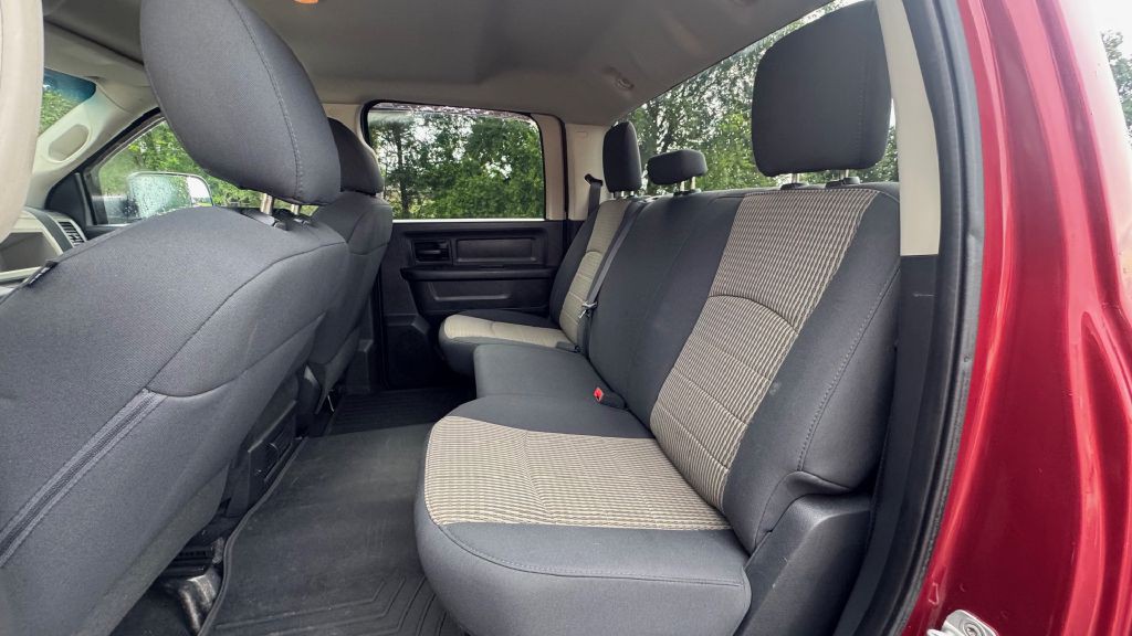 2012 Dodge Ram 3500 Image 6