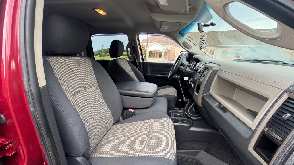 2012 Dodge Ram 3500 Image 9