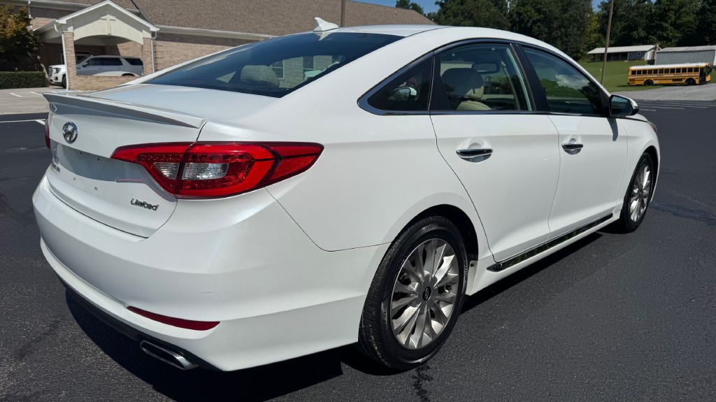 2015 Hyundai Sonata Image 3