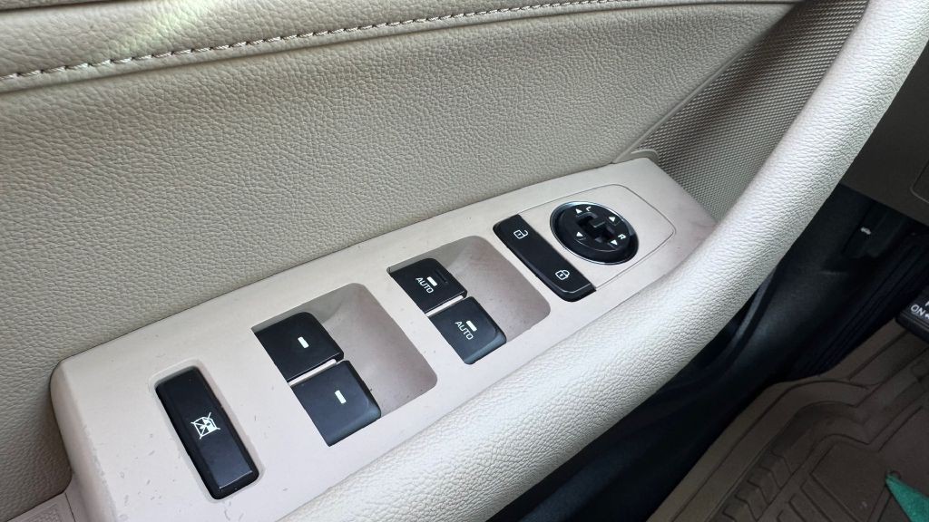 2015 Hyundai Sonata Image 12