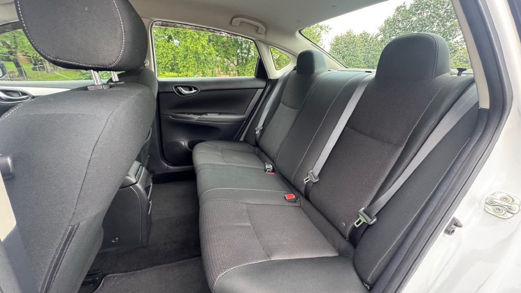 2019 Nissan Sentra Image 6