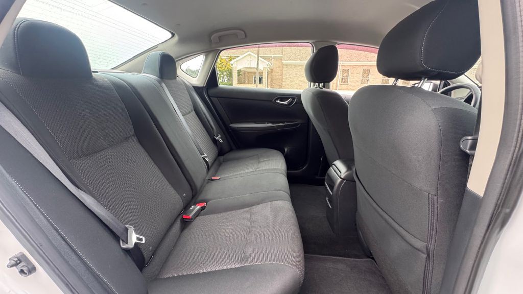 2019 Nissan Sentra Image 8