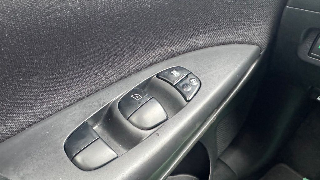 2019 Nissan Sentra Image 14