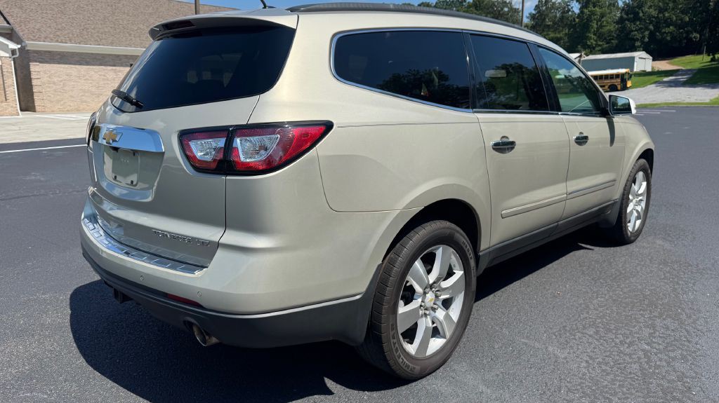 2014 Chevrolet Traverse Image 3