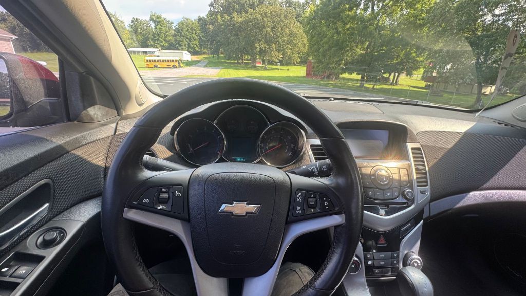 2015 Chevrolet Cruze Image 10