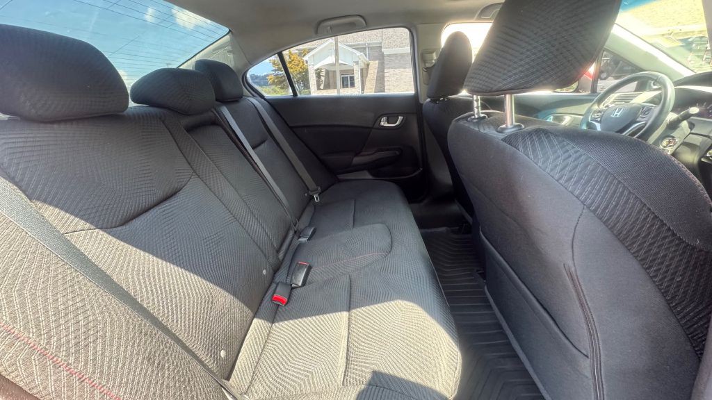 2012 Honda Civic Image 8