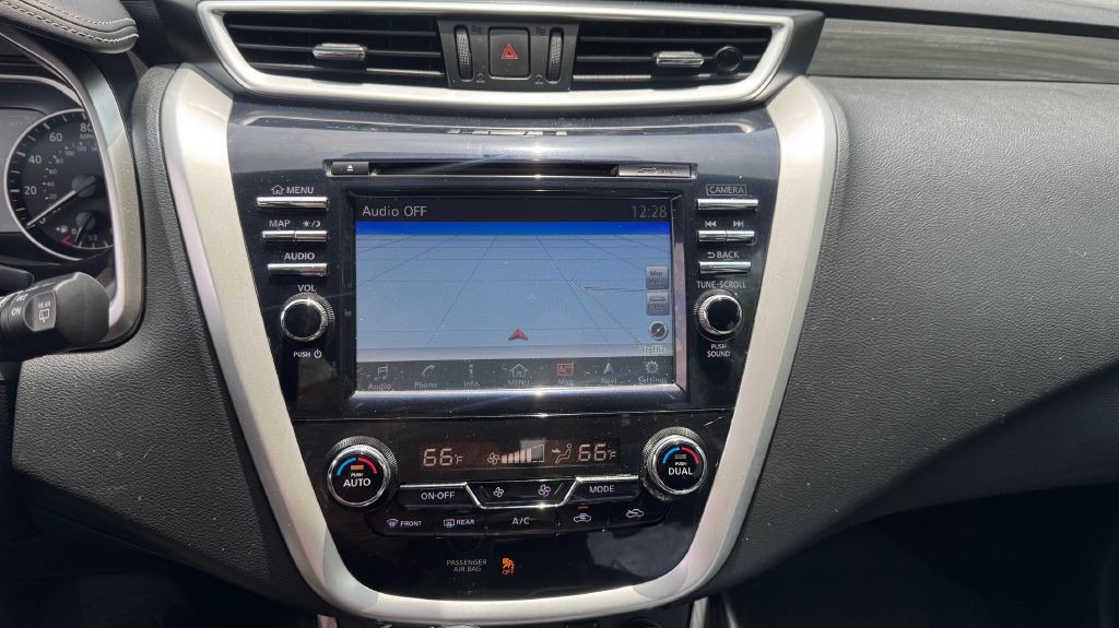 2016 Nissan Murano Image 12