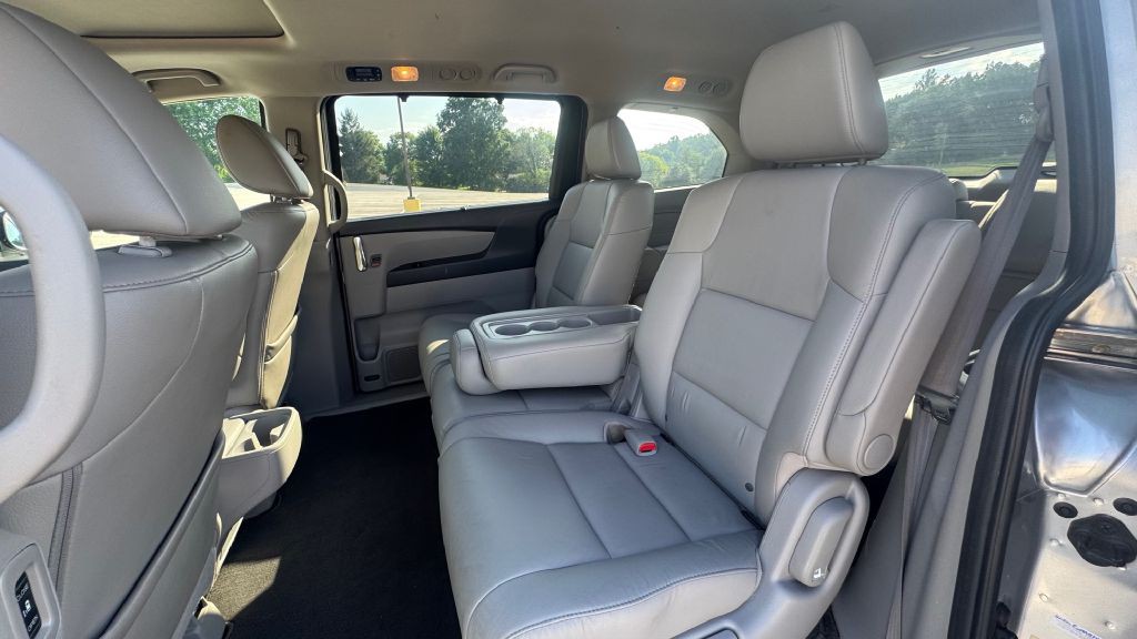 2014 Honda Odyssey Image 6