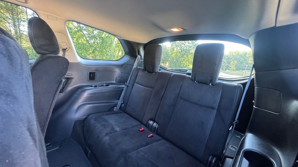 2014 Nissan Pathfinder Image 7