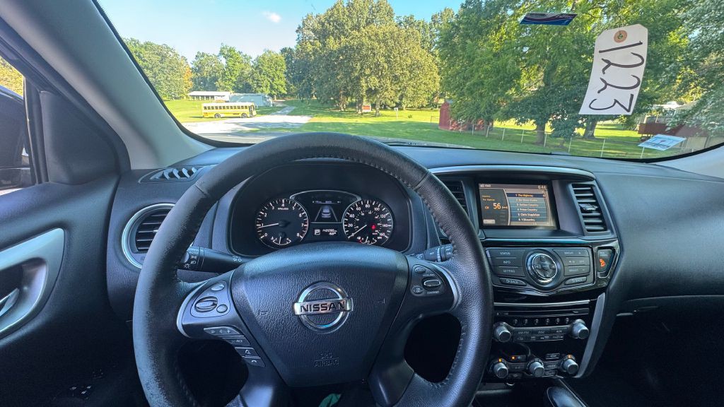 2014 Nissan Pathfinder Image 12