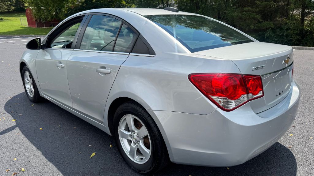2016 Chevrolet Cruze Image 4