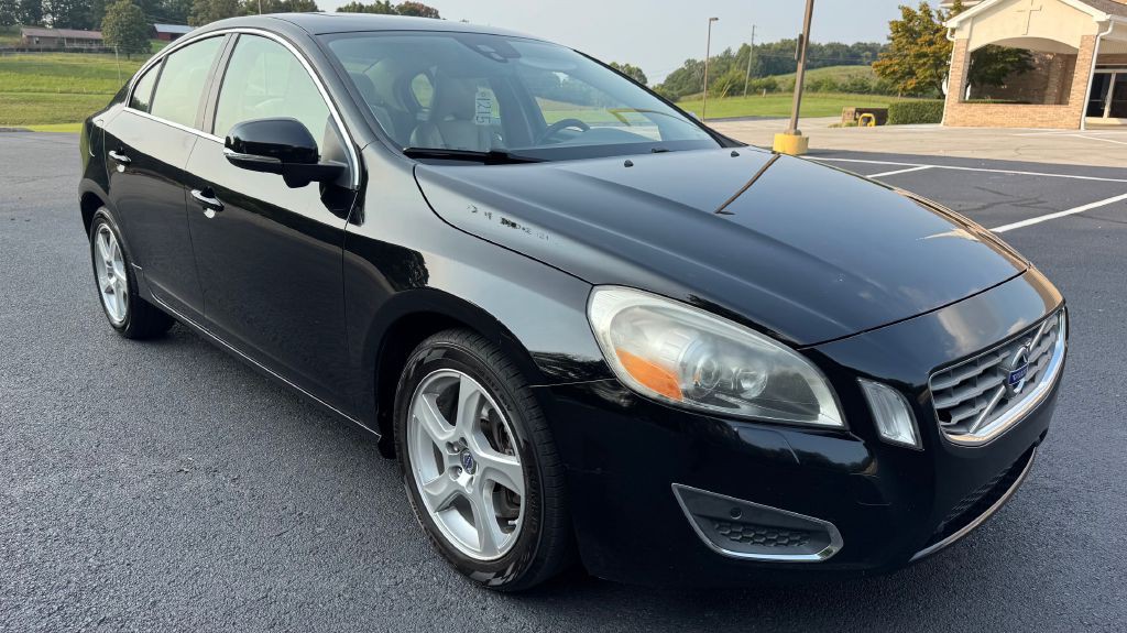 2013 Volvo S60 Image 2