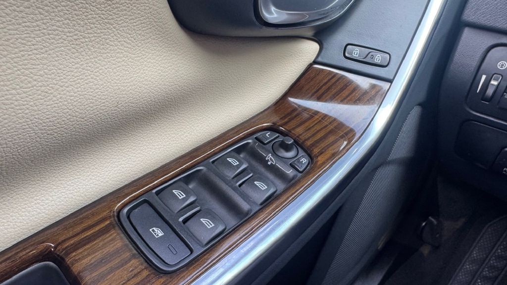 2013 Volvo S60 Image 16