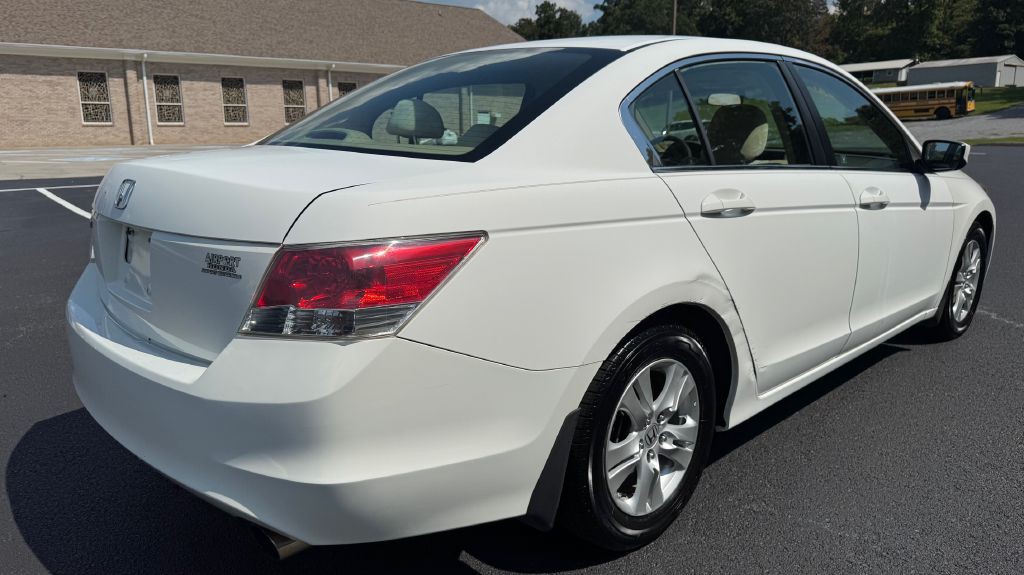 2010 Honda Accord Image 3