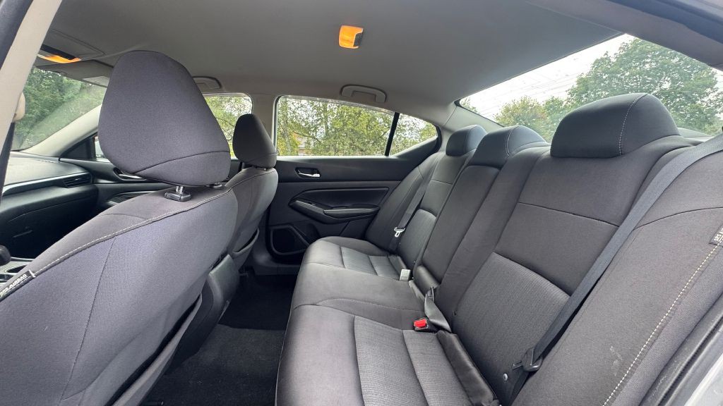 2020 Nissan Altima Image 6