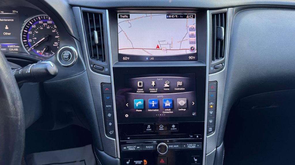 2015 INFINITI Q50 Image 12