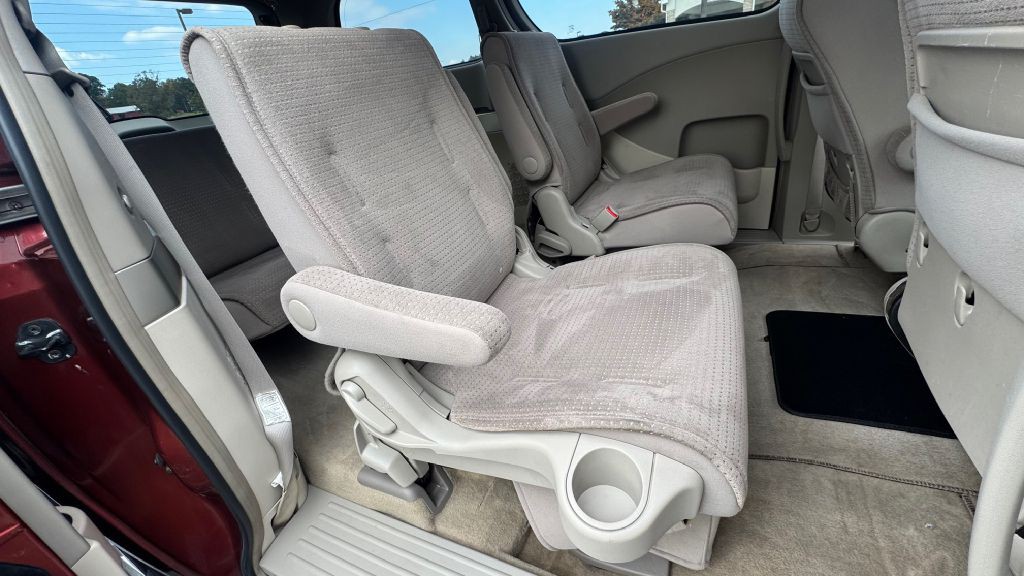2005 Nissan Quest Image 9