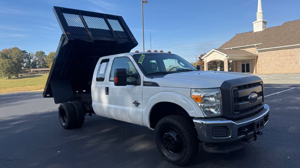 2015 Ford F-350 Image 3