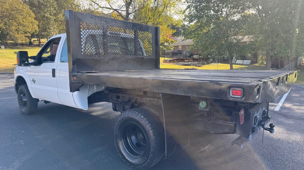 2015 Ford F-350 Image 6