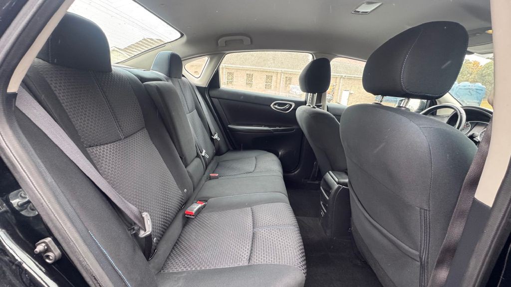 2019 Nissan Sentra Image 8