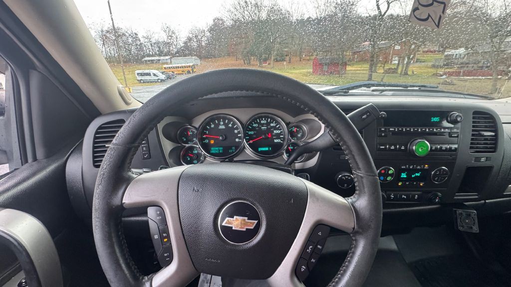 2013 Chevrolet Silverado 1500 Image 11