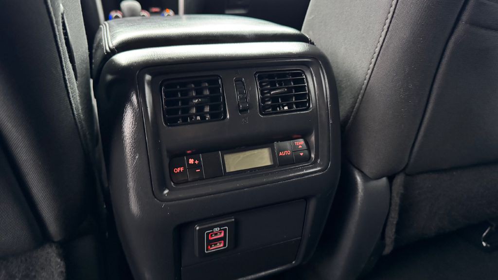 2018 Nissan Pathfinder Image 7