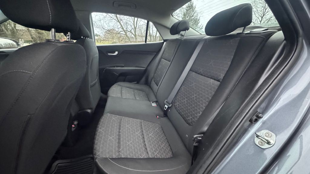 2019 Kia Rio Image 6