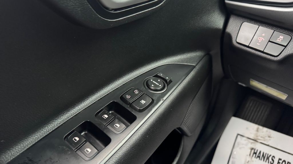 2019 Kia Rio Image 13