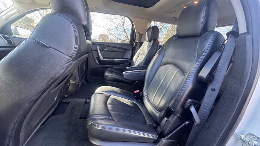 2012 GMC Acadia Image 6