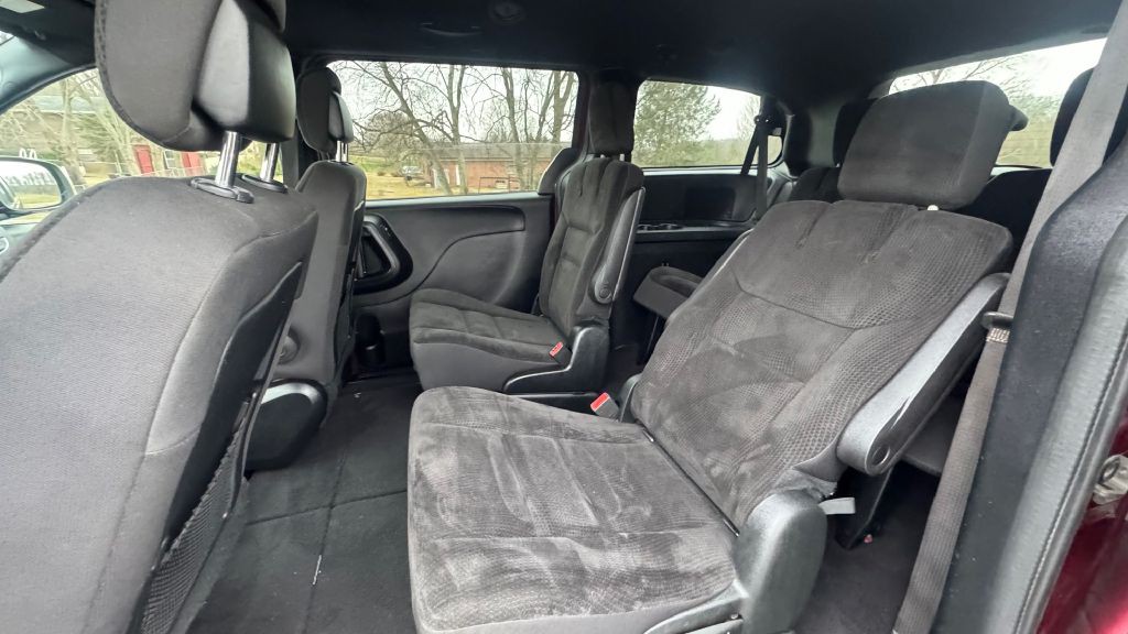 2017 Dodge Grand Caravan Image 6