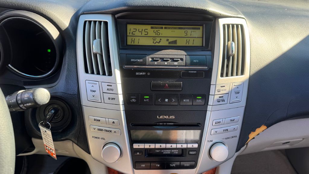 2006 Lexus RX Image 12