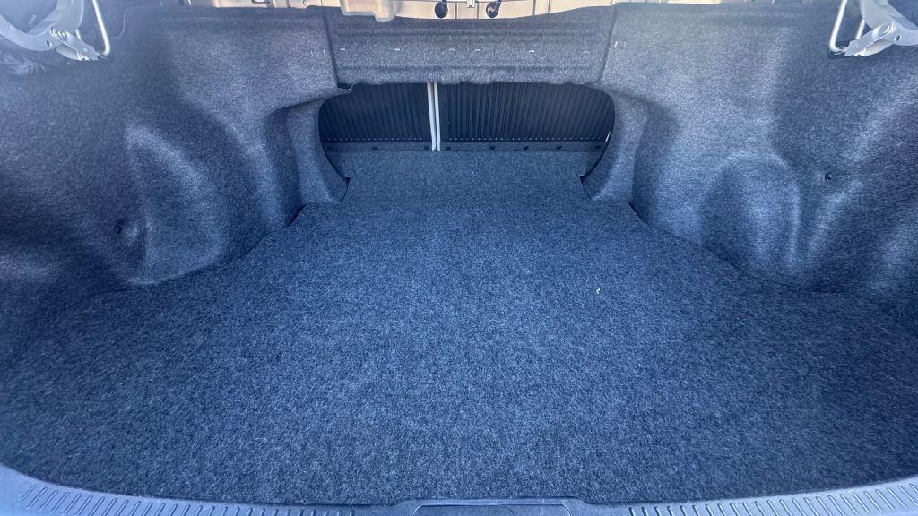 2012 Toyota Camry Image 7