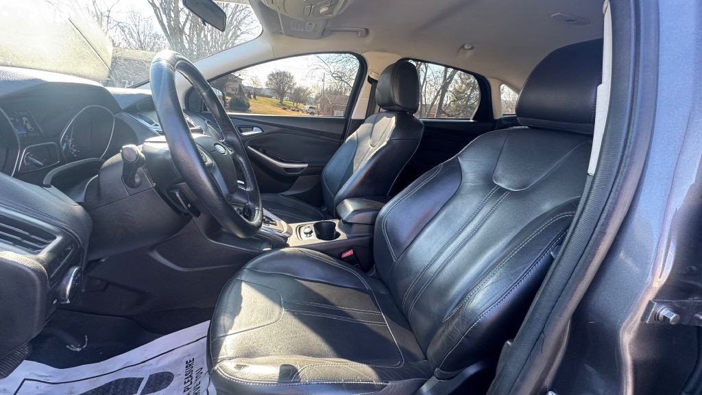 2012 Ford Focus Image 5