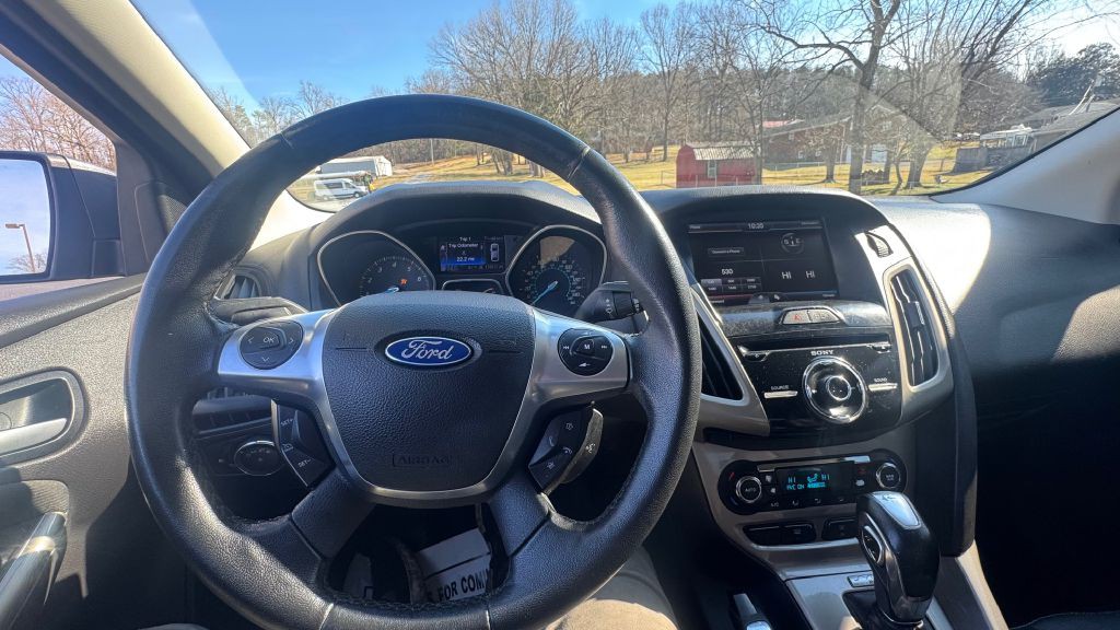 2012 Ford Focus Image 10