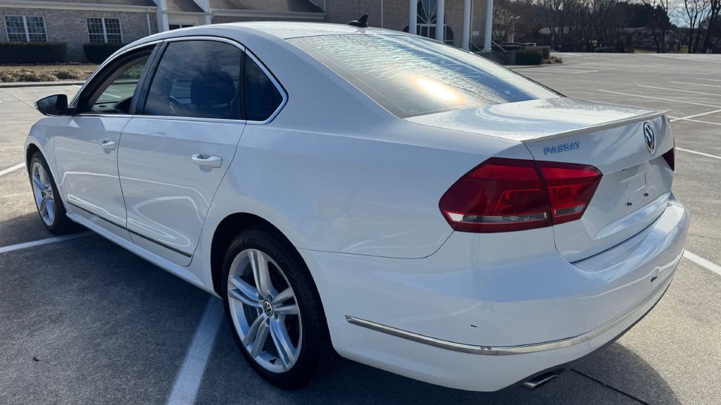 2012 Volkswagen Passat Image 4