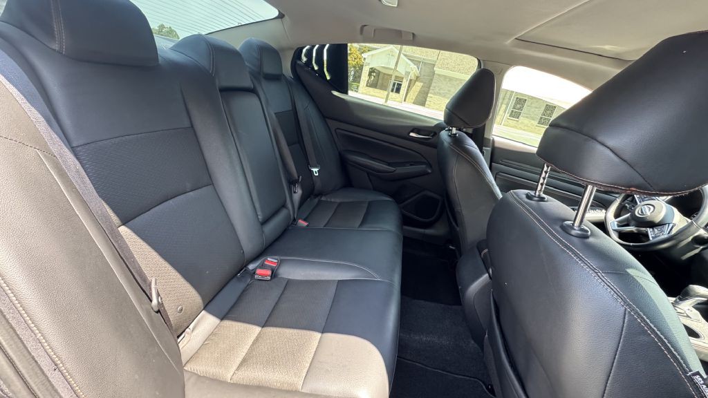 2020 Nissan Altima Image 8