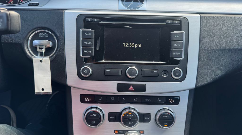 2013 Volkswagen CC Image 12