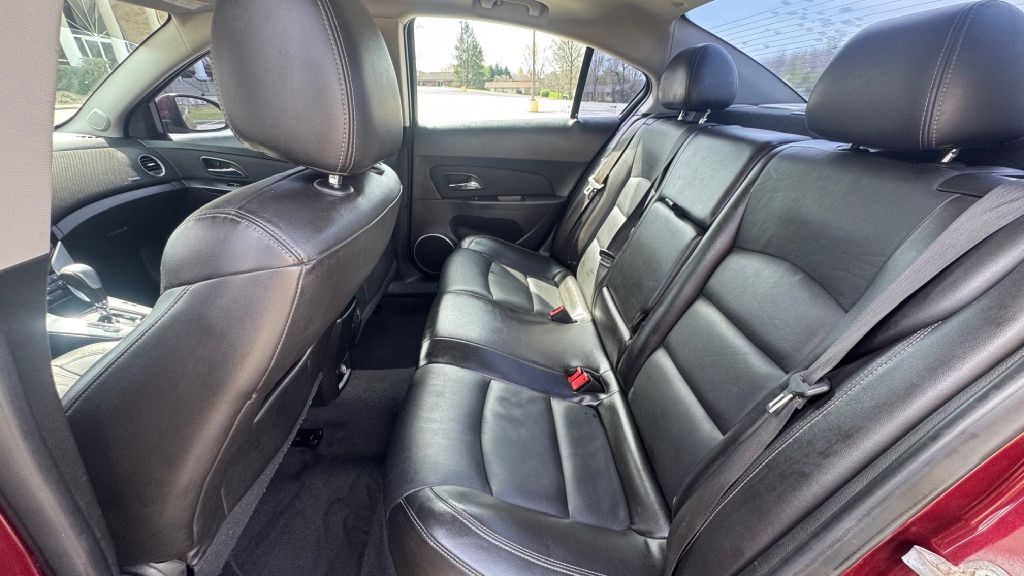 2015 Chevrolet Cruze Image 6