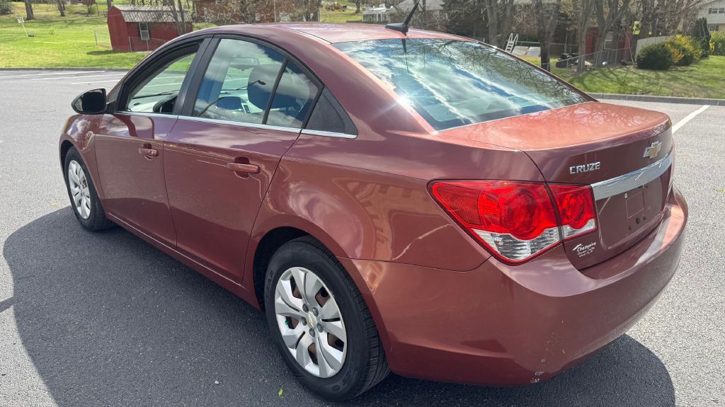 2012 Chevrolet Cruze Image 4