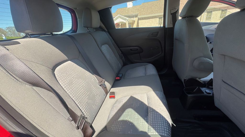 2020 Chevrolet Sonic Image 5