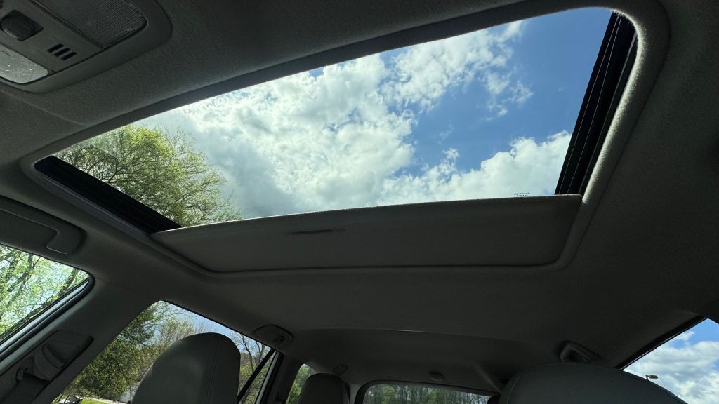 2011 Toyota Rav4 Image 13