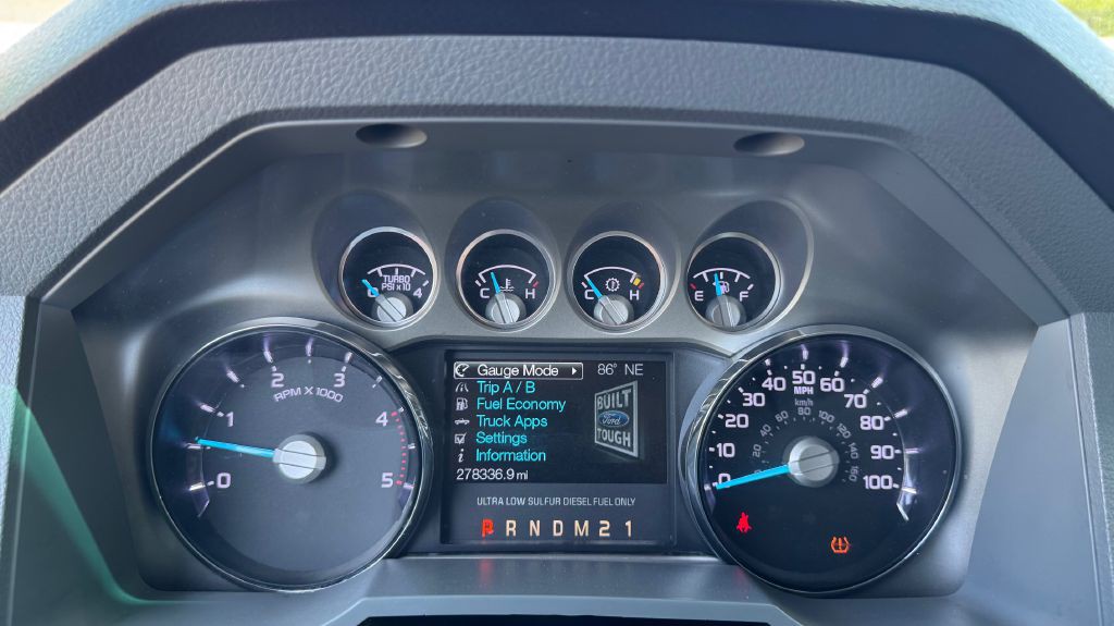 2014 Ford F-250 Image 11