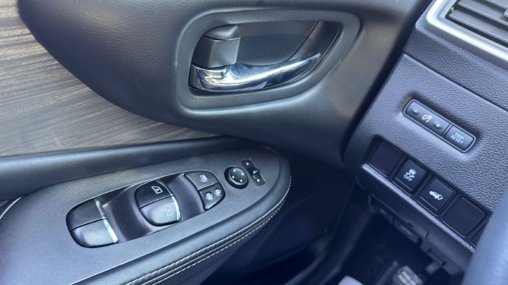 2016 Nissan Murano Image 15