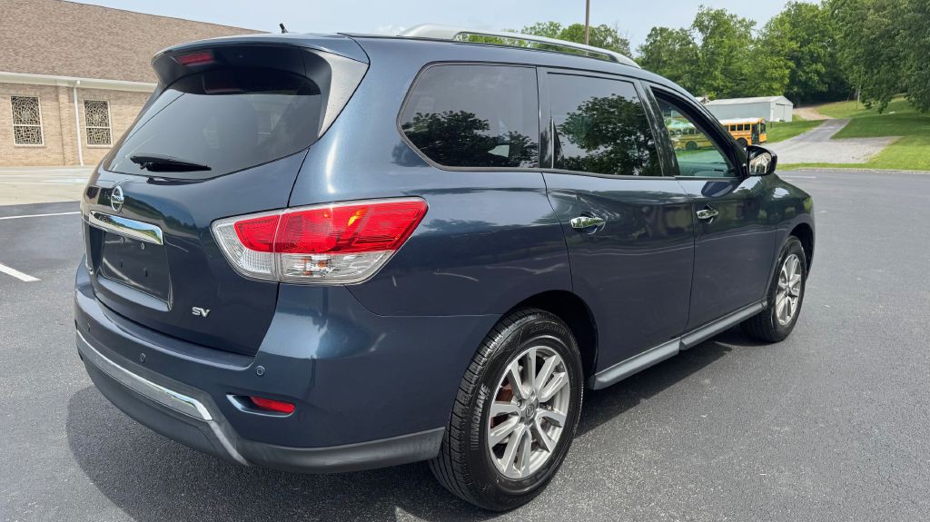 2013 Nissan Pathfinder Image 3