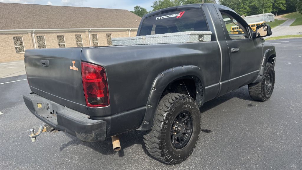 2002 Dodge Ram 1500 Image 3