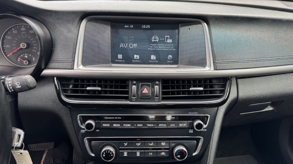 2018 Kia Optima Image 11